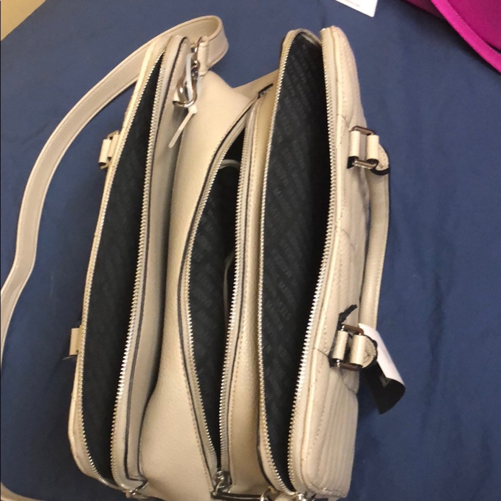 Bag - Picture 3 of 3